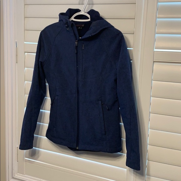 Light water resistant jacket - Picture 1 of 3